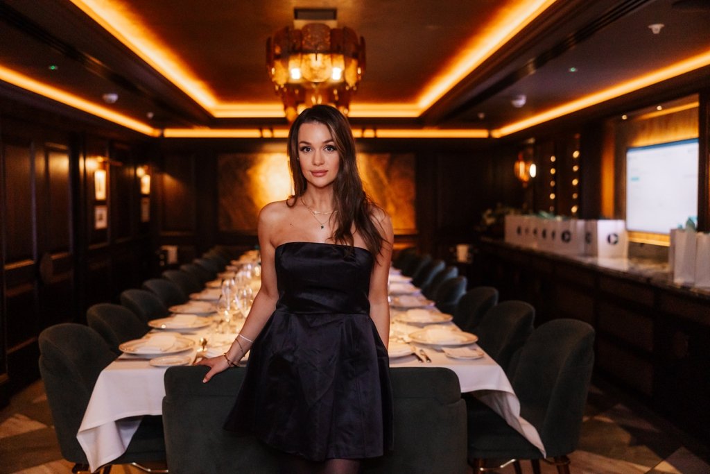 self portrait guests with the venue in the back ground cut and craft